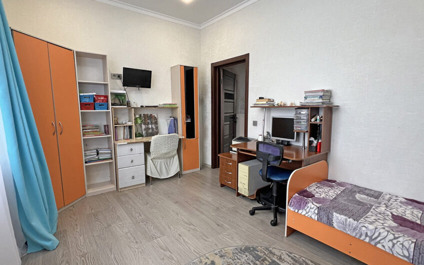 Дом 135 м² на участке 4.9 сот., г.Славянск н/К, р-н Водолечебницы
