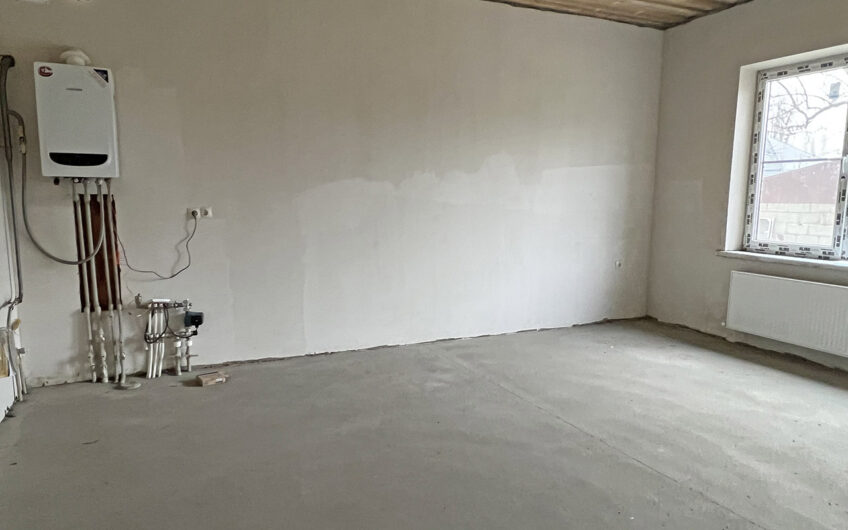 Дом 120 м² на участке 4 сот., г.Славянск н/К, р-н Воинской части