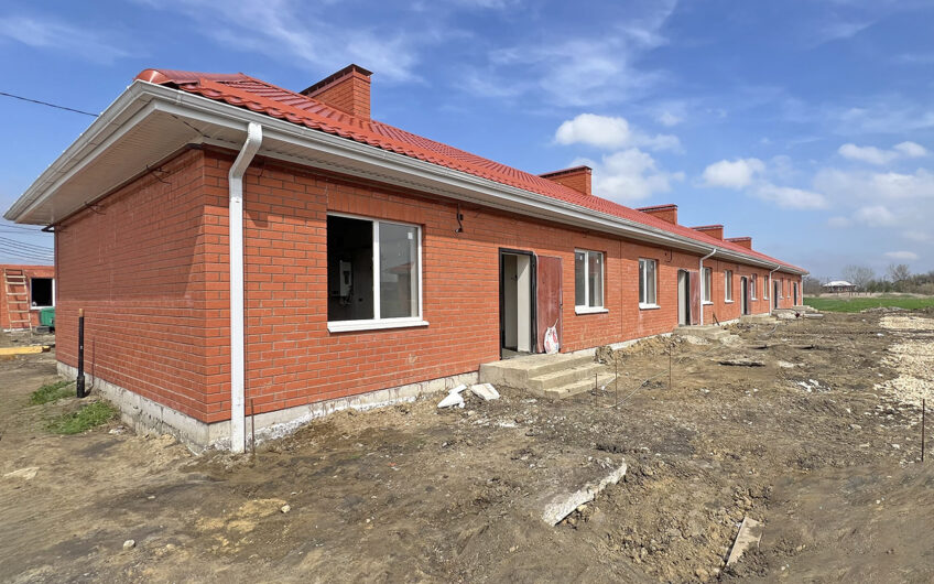 Дом 34.7 м² на участке 1 сот., ст.Анастасиевская