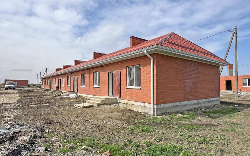 Дом 34.7 м² на участке 1 сот., ст.Анастасиевская