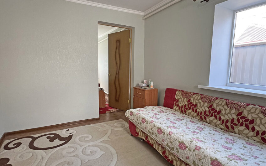 Дом 51 м² на участке 7.3 сот., г.Славянск н/К, р-н ЦРБ