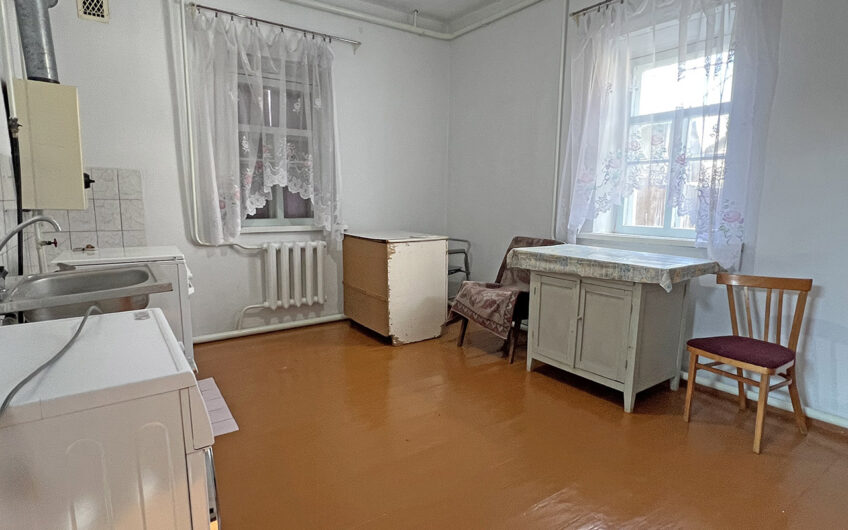 Дом 86.1 м² на участке 11.1 сот., г.Славянск н/К, р-н Школы №18