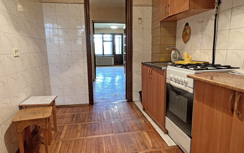 3-к квартира, 61.3 м², 2/5 эт., г.Славянск н/К, р-н Стоматологии