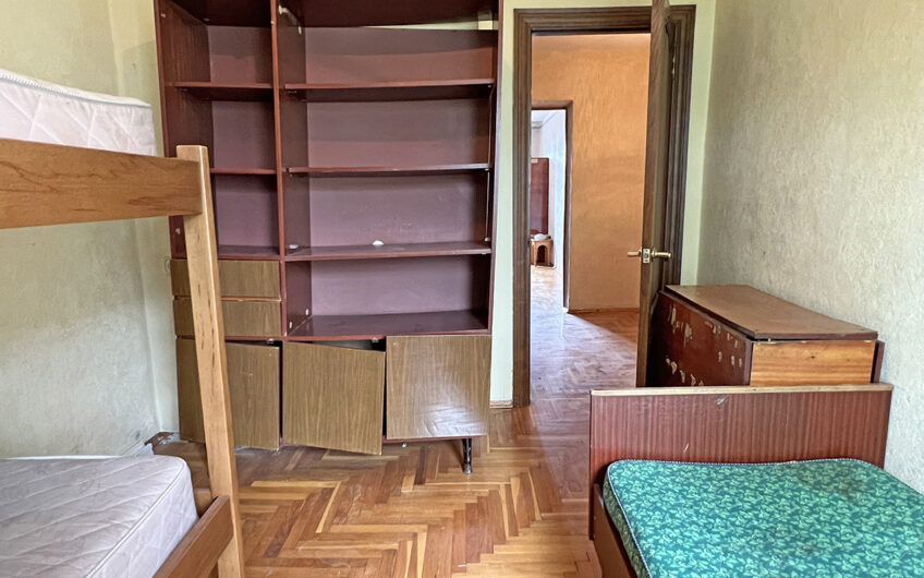 3-к квартира, 61.3 м², 2/5 эт., г.Славянск н/К, р-н Стоматологии