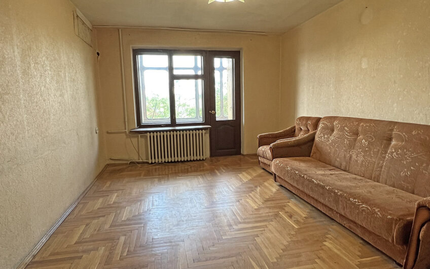 3-к квартира, 61.3 м², 2/5 эт., г.Славянск н/К, р-н Стоматологии