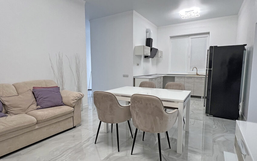 Дом 120 м² на участке 4 сот., г.Славянск-на-Кубани, Центральная усадьба Сад-Гигант