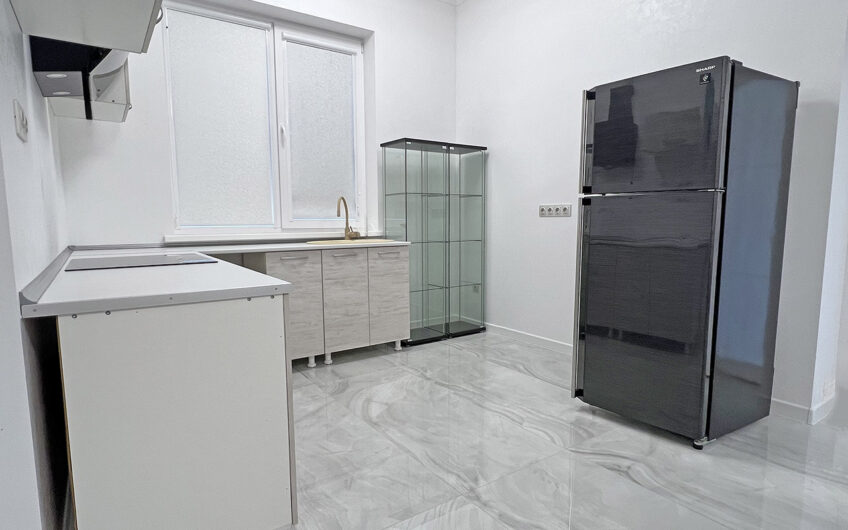Дом 120 м² на участке 4 сот., г.Славянск-на-Кубани, Центральная усадьба Сад-Гигант
