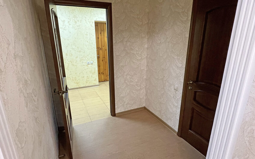 Дом 180 м² на участке 8 сот., г.Славянск-на-Кубани, Центральная усадьба Сад-Гигант
