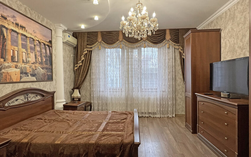 Дом 180 м² на участке 8 сот., г.Славянск-на-Кубани, Центральная усадьба Сад-Гигант