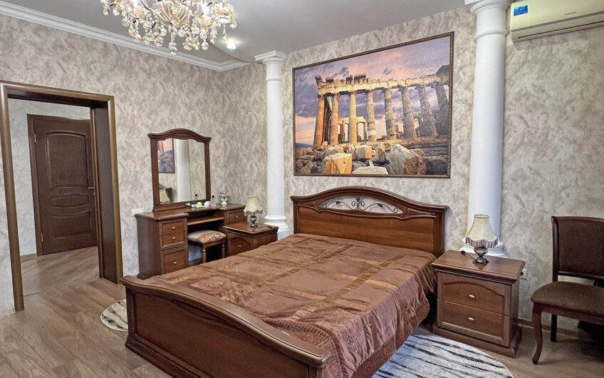 Дом 180 м² на участке 8 сот., г.Славянск-на-Кубани, Центральная усадьба Сад-Гигант
