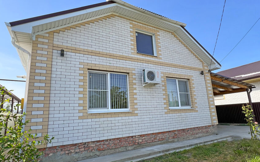 Дом 90 м² на участке 3 сот., г.Славянск-на-Кубани