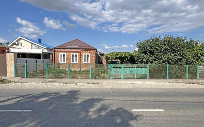 Дом 60 м² на участке 10 сот., г.Славянск н/К, ул.Школьная