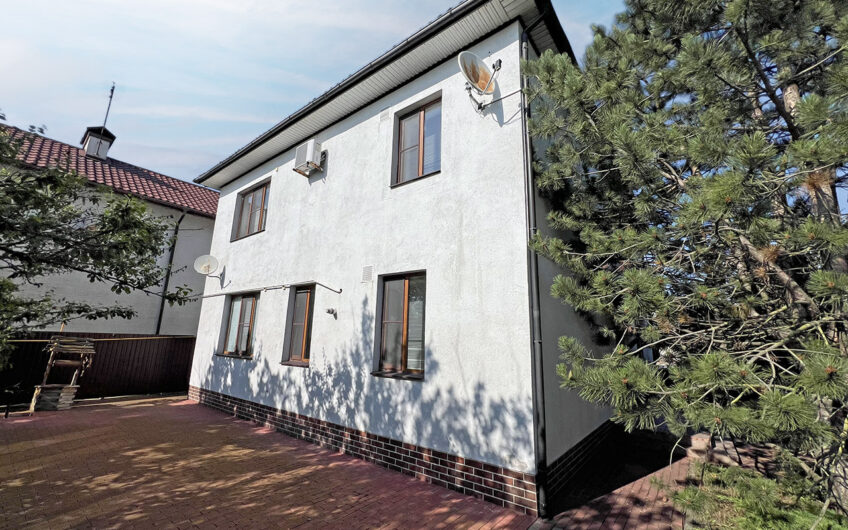 Дом 215 м² на участке 50 сот., х.Ставки