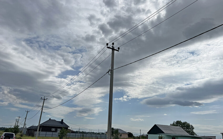 Участок 8 сот., г.Славянск н/К, мкр.Юго-Западный