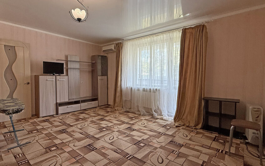 1-к квартира, 35.6 м², 1/5 эт., г.Славянск н/К, р-н Северного Парка