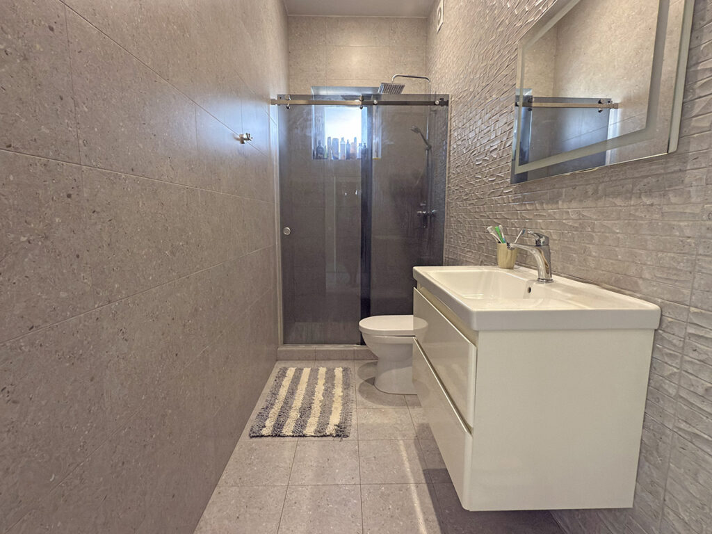 Дом 140 м² на участке 4 сот., г.Славянск н/К, р-н Водолечебницы, фото 8 из 16