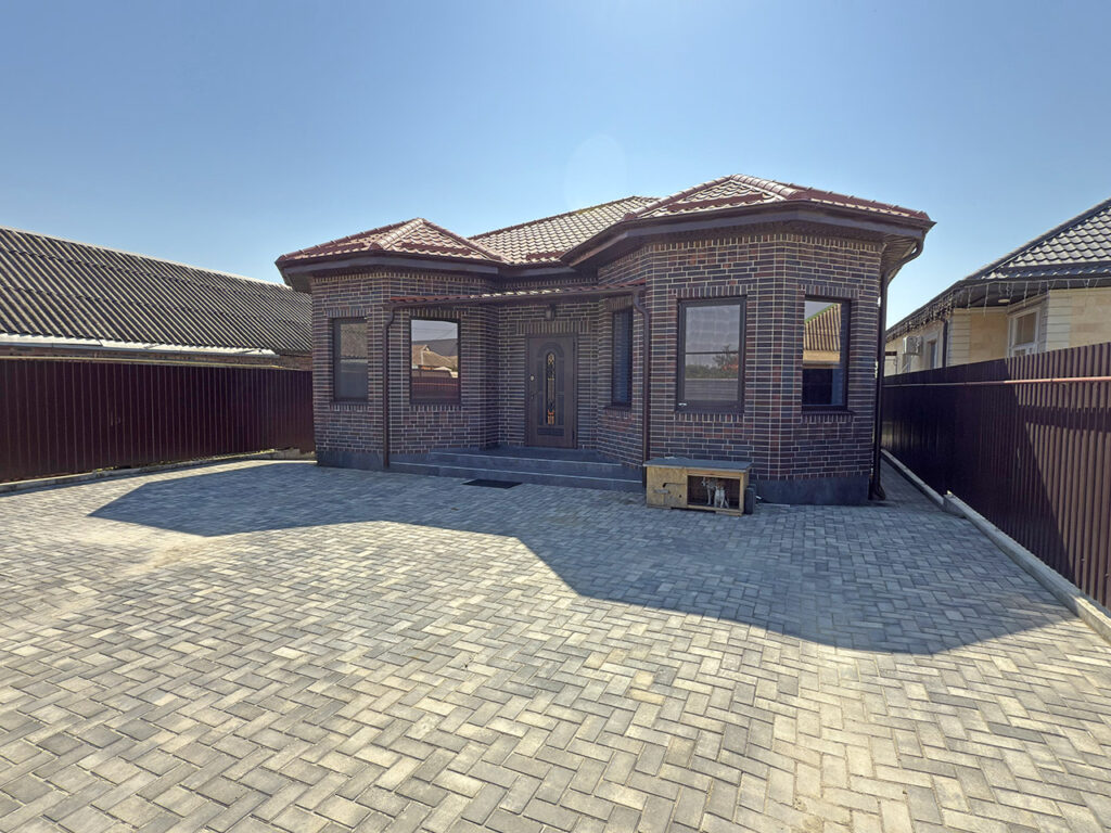 Дом 140 м² на участке 4 сот., г.Славянск н/К, р-н Водолечебницы, фото 2 из 16