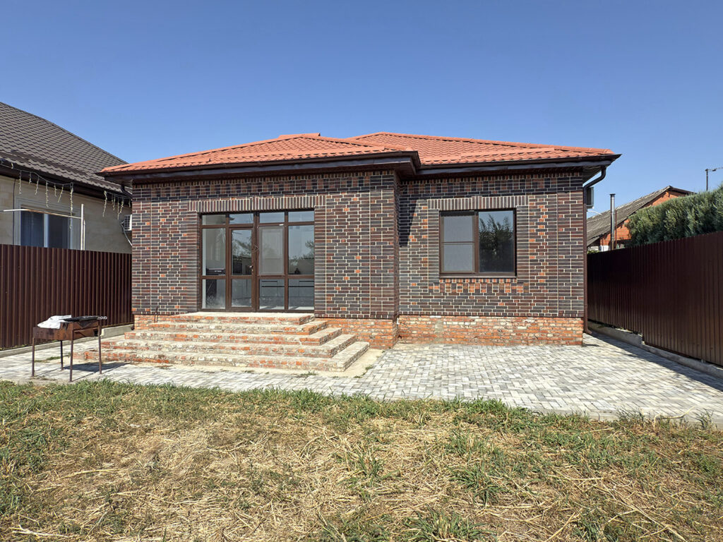 Дом 140 м² на участке 4 сот., г.Славянск н/К, р-н Водолечебницы, фото 4 из 16