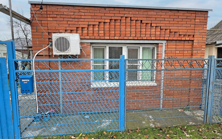 Дом 46 м² на участке 6.4 сот., г.Славянск н/К, мкр.Кубрис