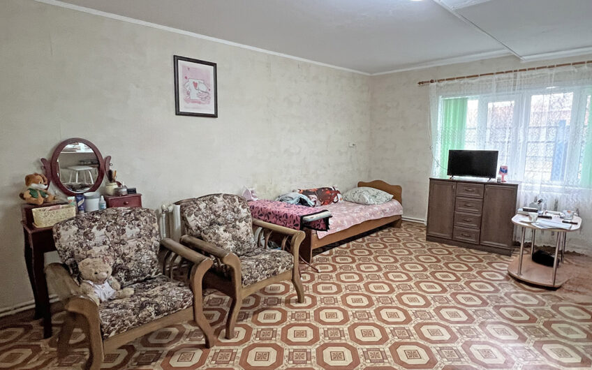 Дом 46 м² на участке 6.4 сот., г.Славянск н/К, мкр.Кубрис