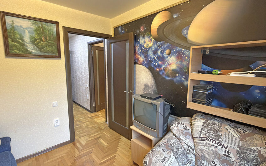 3-к квартира, 60.1 м², 3/3 эт., г.Славянск н/К, р-н Северного Парка