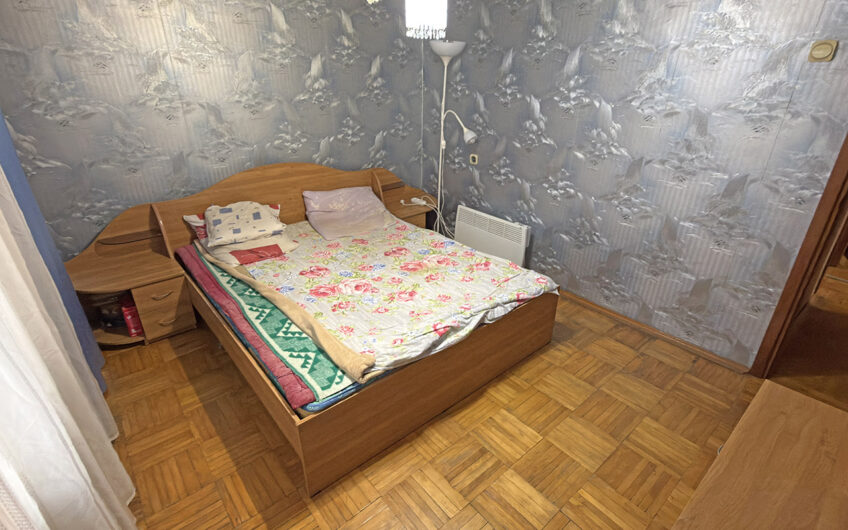 3-к квартира, 58.4 м², 5/5 эт., г.Славянск н/К, р-н Стоматологии