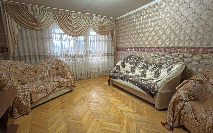 3-к квартира, 58.4 м², 5/5 эт., г.Славянск н/К, р-н Стоматологии