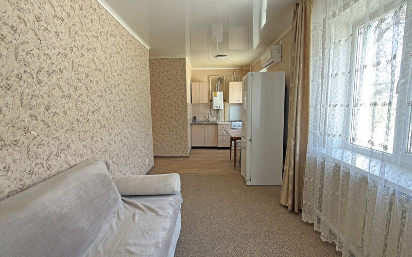 2-к квартира, 40.5 м², 1/2 эт., г.Славянск н/К, р-н ЦРБ