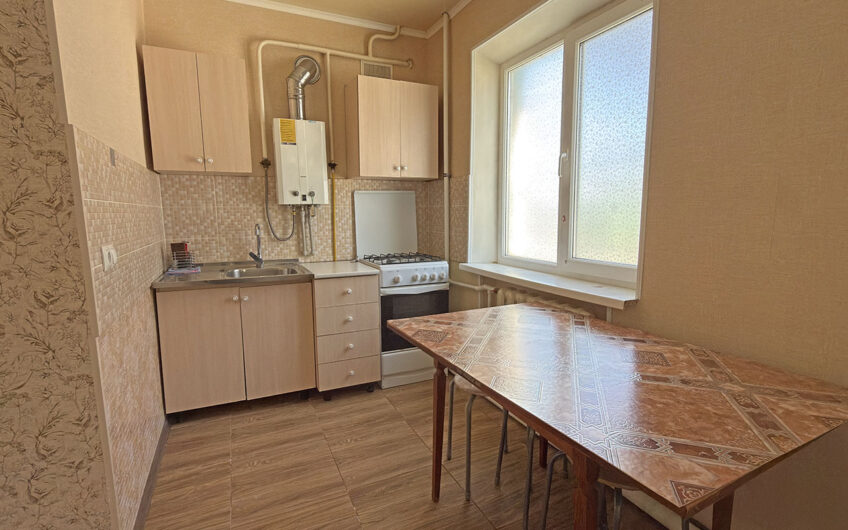 2-к квартира, 40.5 м², 1/2 эт., г.Славянск н/К, р-н ЦРБ