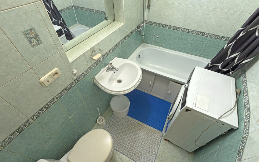 2-к квартира, 40.5 м², 1/2 эт., г.Славянск н/К, р-н ЦРБ