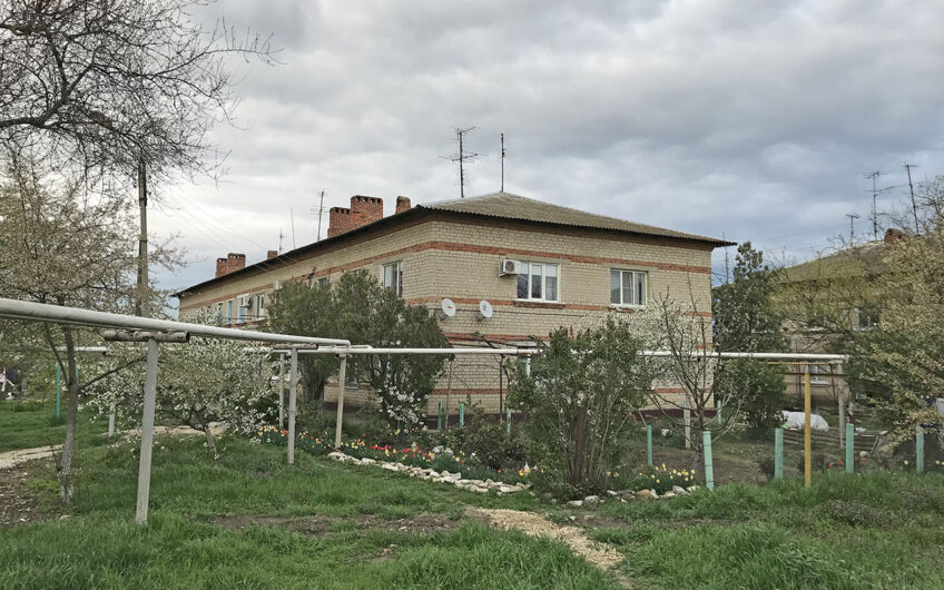 2-к квартира, 40.5 м², 1/2 эт., г.Славянск н/К, р-н ЦРБ