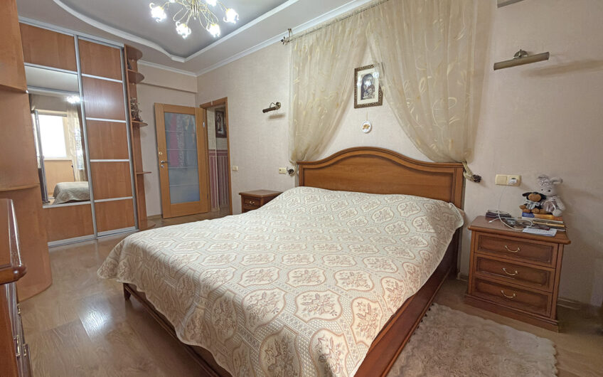 3-к квартира, 99.1 м², 3/5 эт., г.Славянск н/К, Центр города