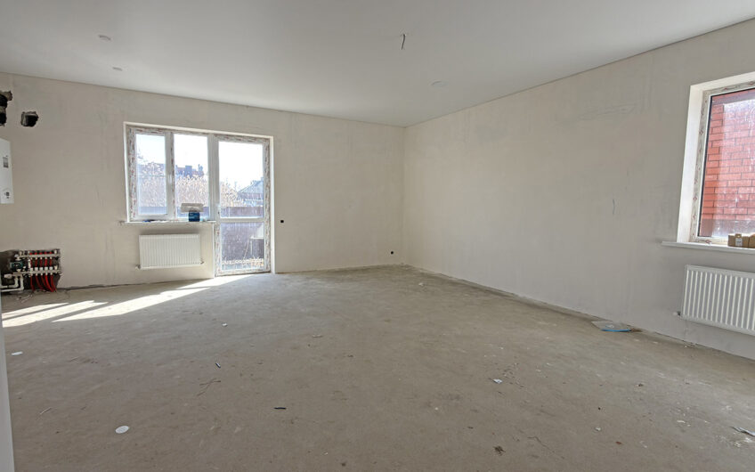 Дом 143 м² на участке 3 сот., г.Славянск н/К, Центр