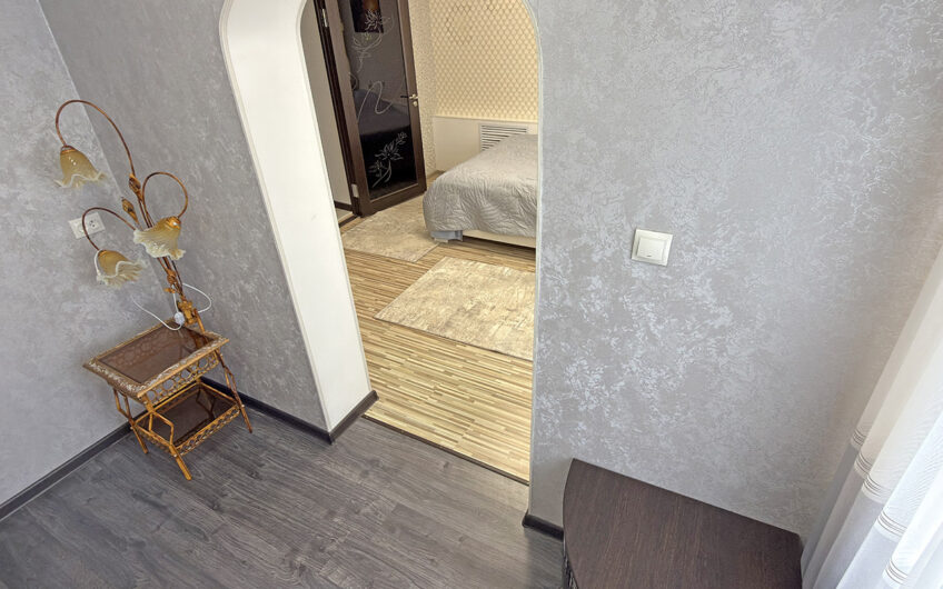 Дом 95 м² на участке 7 сот., г.Славянск н/К, ЦРБ