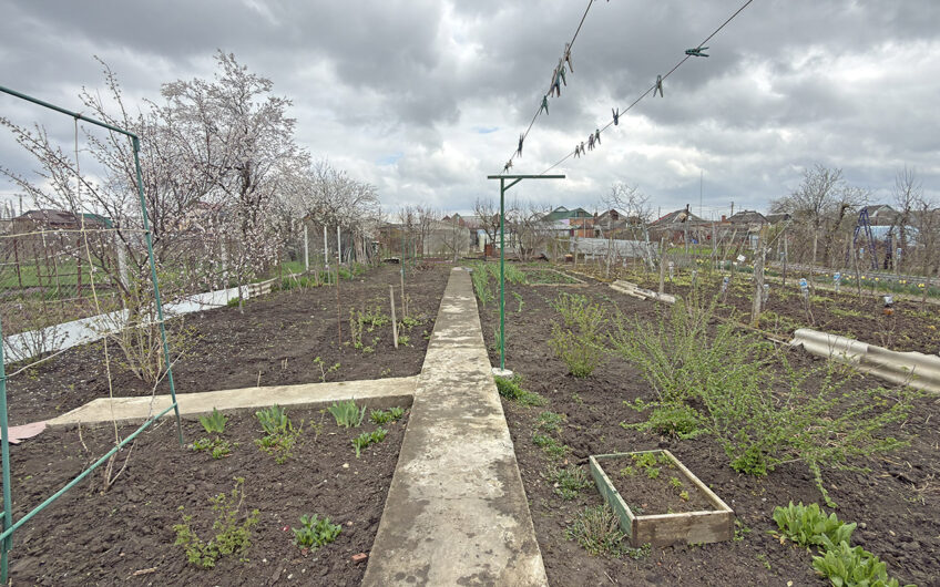 Дом 95 м² на участке 7 сот., г.Славянск н/К, ЦРБ