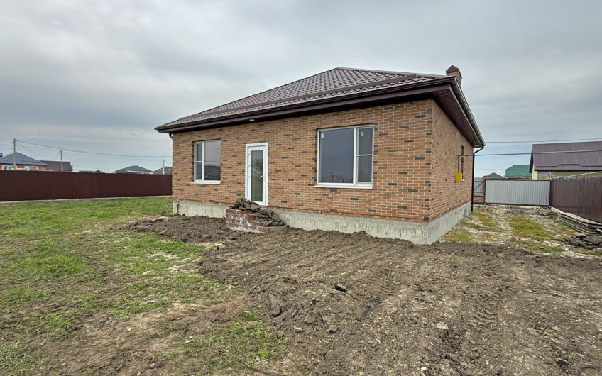 Дом 120 м² на участке 8 сот., г.Славянск н/К, мкр.Юго-Западный