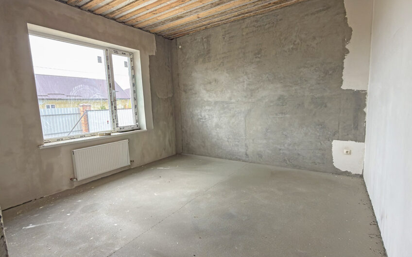 Дом 120 м² на участке 8 сот., г.Славянск н/К, мкр.Юго-Западный