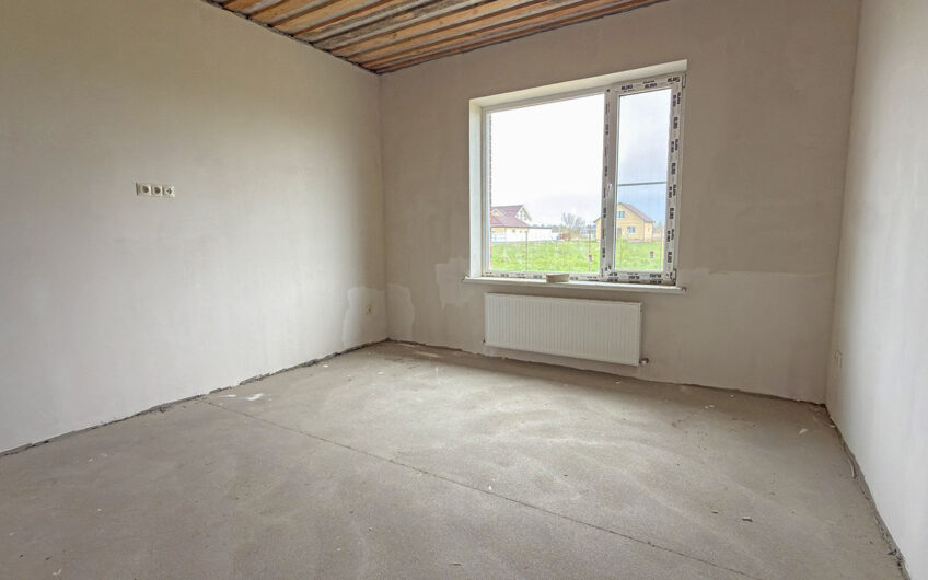 Дом 120 м² на участке 8 сот., г.Славянск н/К, мкр.Юго-Западный