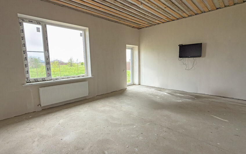 Дом 120 м² на участке 8 сот., г.Славянск н/К, мкр.Юго-Западный