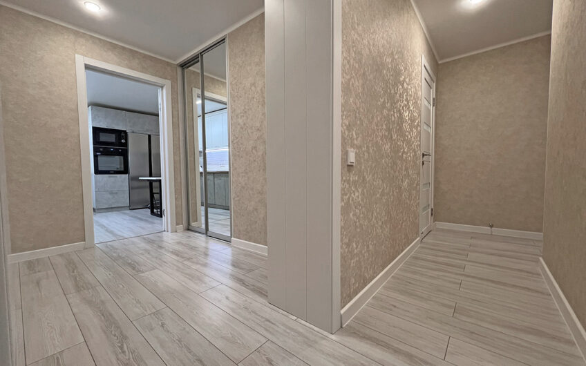 3-к квартира, 72.8 м², 2/5 эт., г.Славянск н/К, р-н Северного Парка