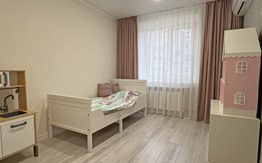 3-к квартира, 72.8 м², 2/5 эт., г.Славянск н/К, р-н Северного Парка
