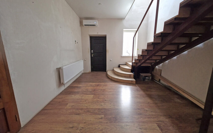Дом 240 м² на участке 8 сот., г.Славянск-на-Кубани