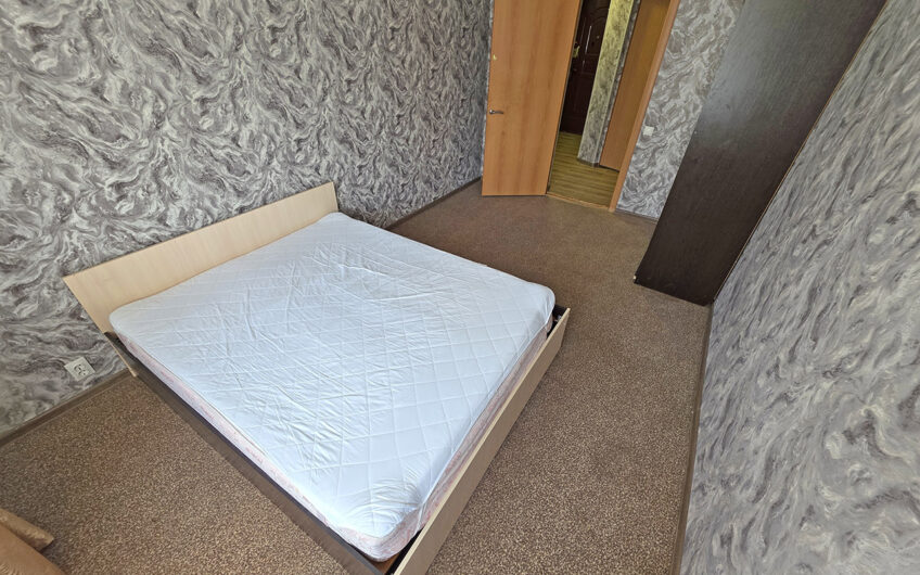 2-к квартира, 40.5 м², 1/2 эт., г.Славянск н/К, р-н ЦРБ