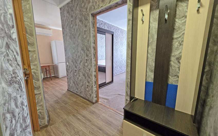2-к квартира, 40.5 м², 1/2 эт., г.Славянск н/К, р-н ЦРБ