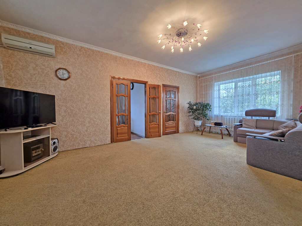 Дом 125 м² на участке 5 сот., г.Славянск н/К, р-н Северного Парка, фото 8 из 23