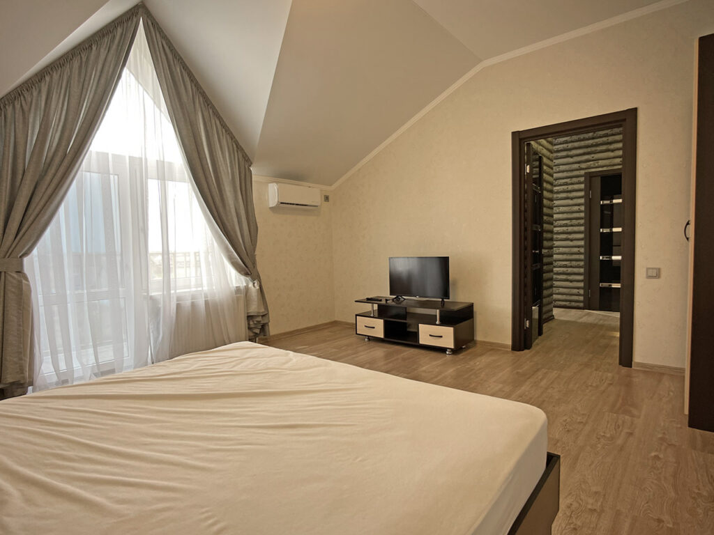 1-к квартира, 44.2 м², 3/3 эт., г.Славянск-на-Кубани, р-н Водолечебницы, фото 2 из 12